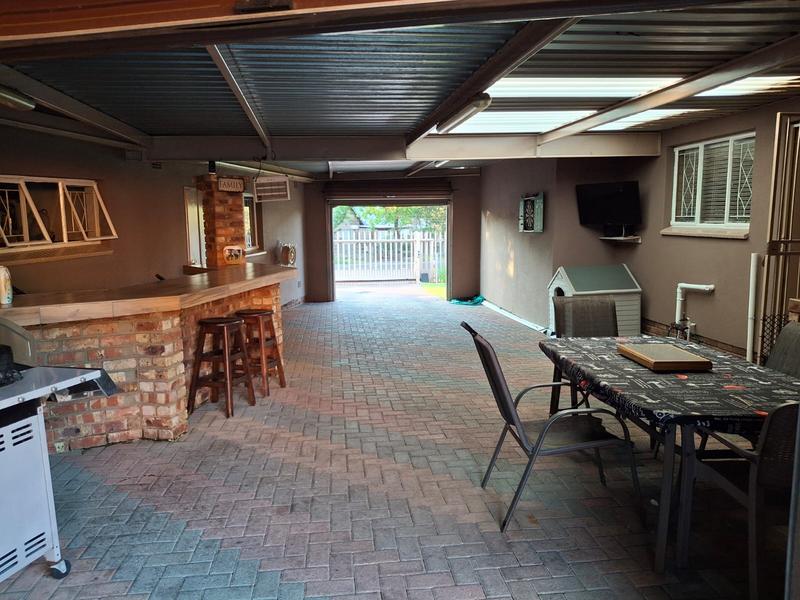 3 Bedroom Property for Sale in Sasolburg Ext 11 Free State